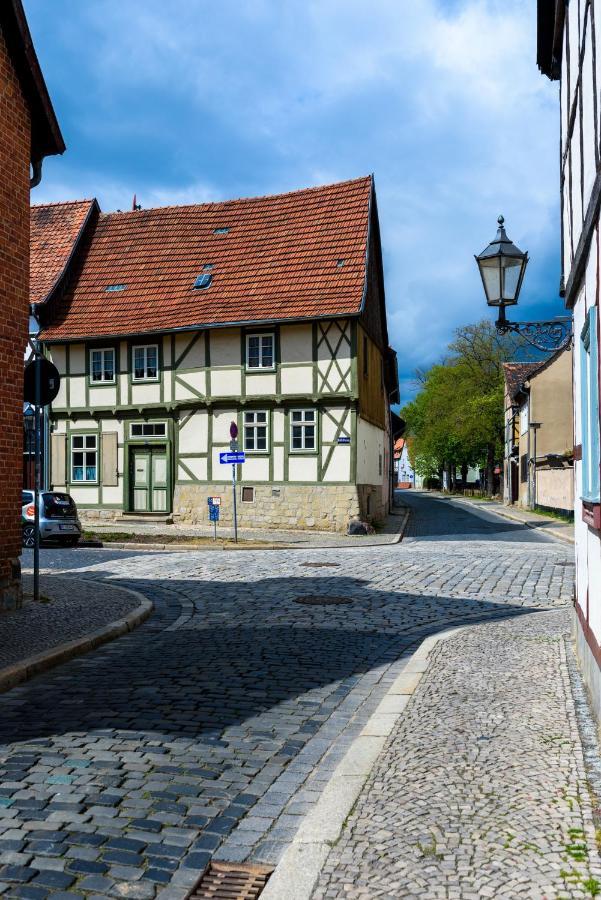Ackerbuergerhof Ballstrasse 18 เควดลินบวร์ก ภายนอก รูปภาพ