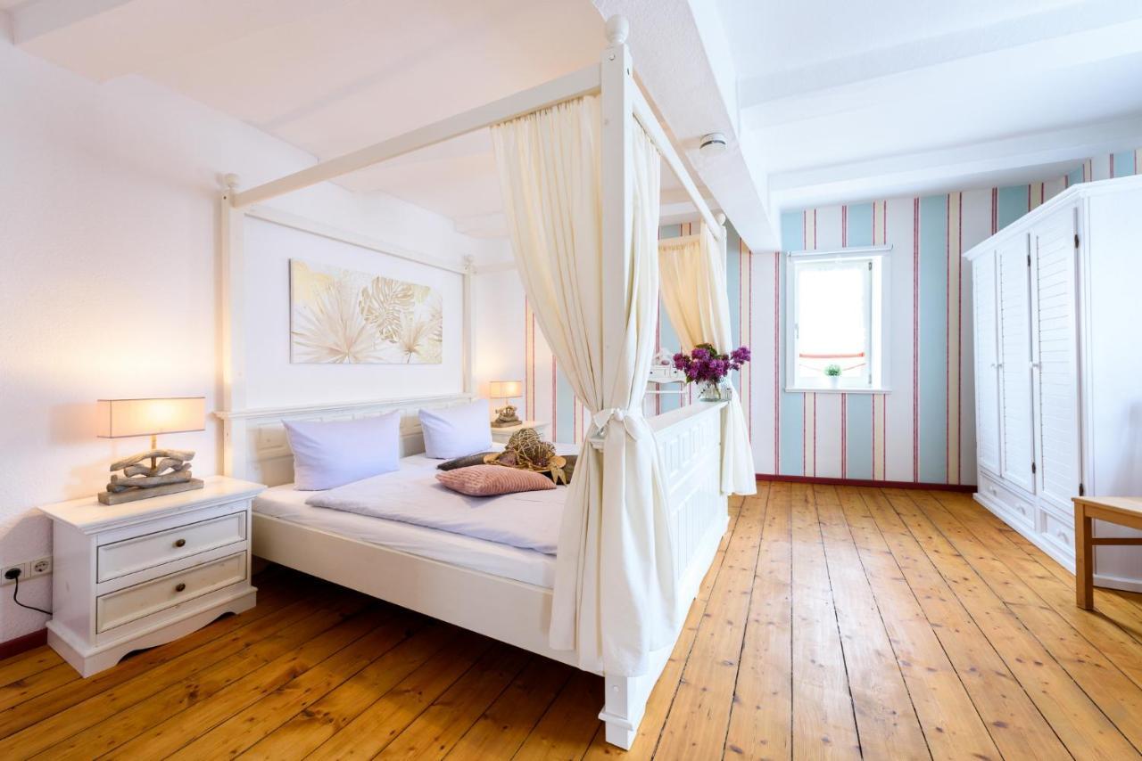 Ackerbuergerhof Ballstrasse 18 เควดลินบวร์ก ภายนอก รูปภาพ